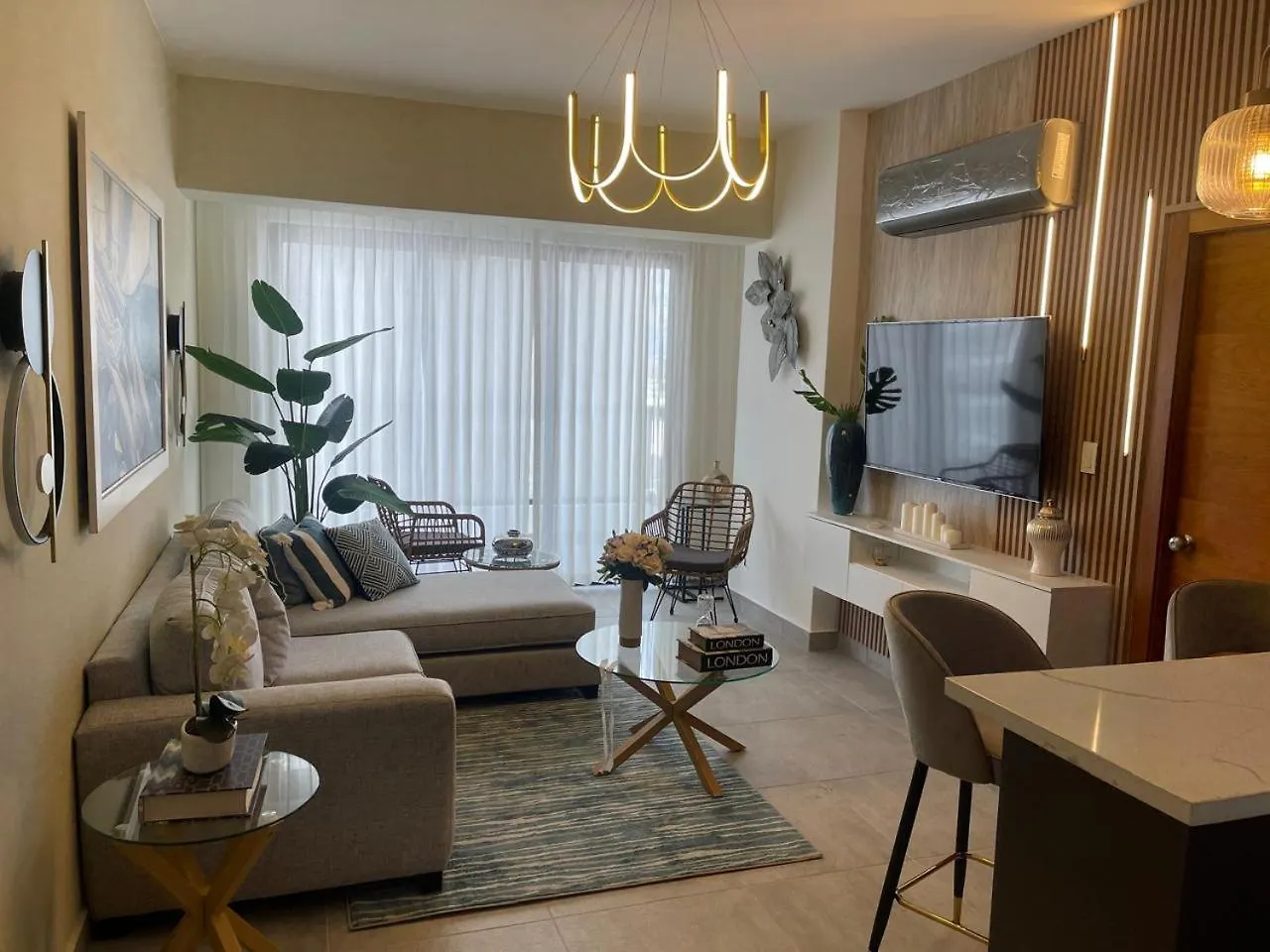 Apartamento Amueblado En La Ciudad location